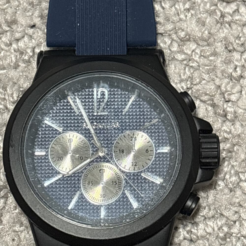 RocaWear Watch silicone strap Model RM9102 Stainless Steel Water Resistant NB